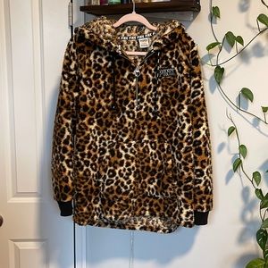 PINK cheetah sherpa half zip hoodie